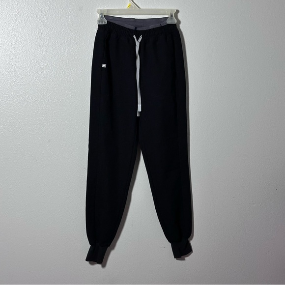 Figs Technical Collection Women Black Scrub Pants Joggers Size XXS. - Picture 1 of 8